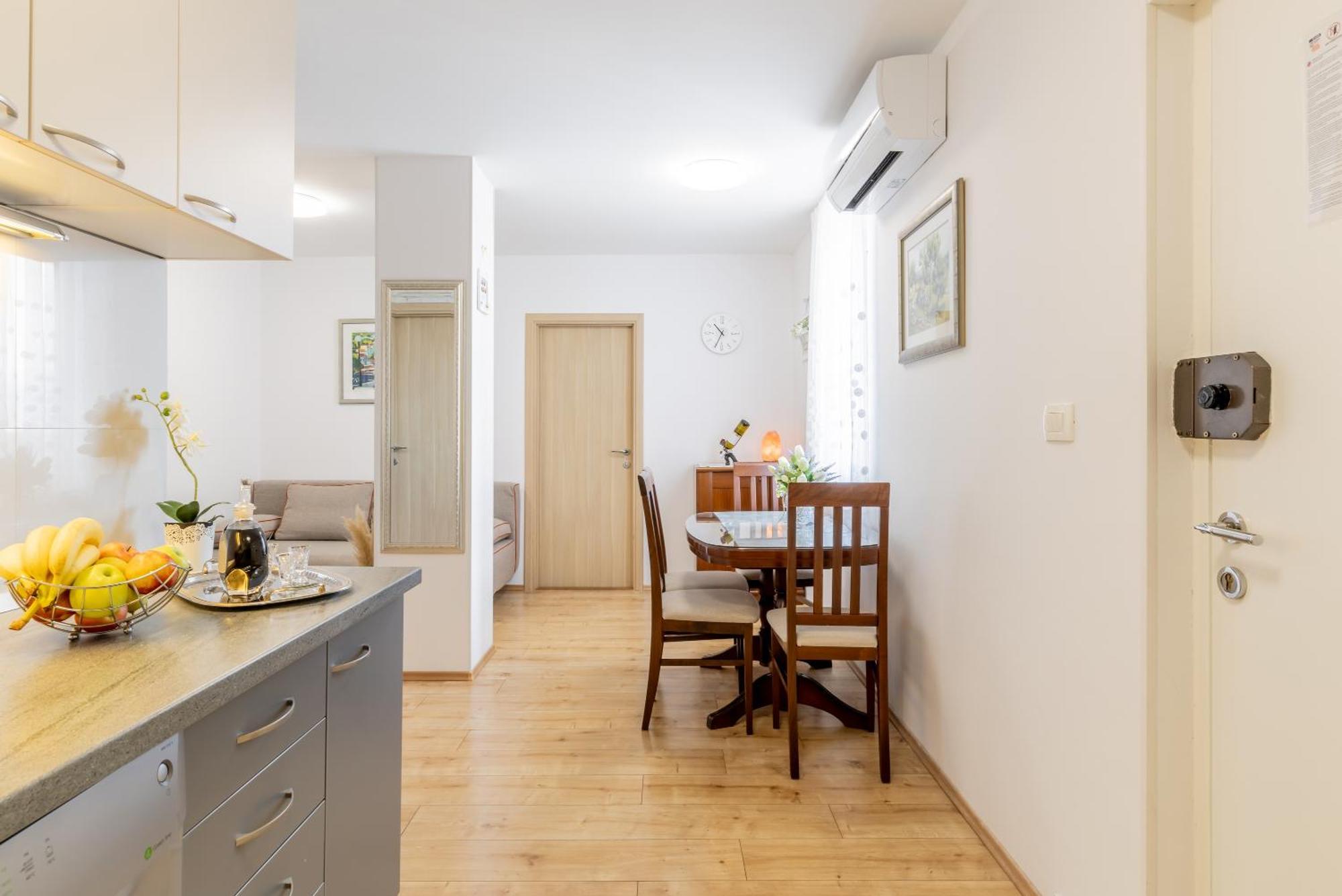 Pure Comfort - Apartment Cvita Split Exterior foto
